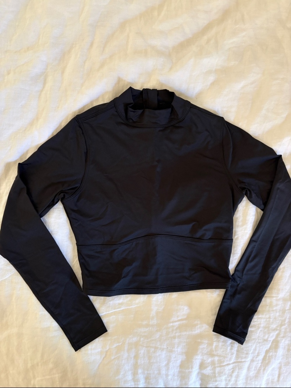 Everlane rash guard